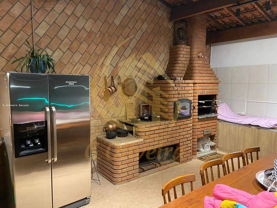 Casa, 4 quartos, 360 m² - Foto 21