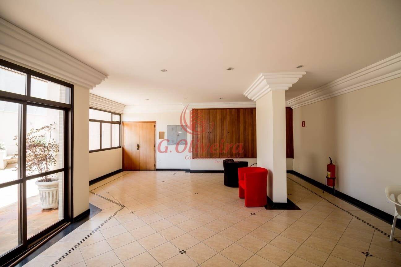 Apartamento, 3 quartos, 216 m² - Foto 9