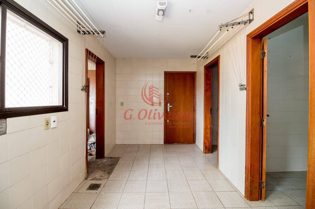 Apartamento, 3 quartos, 216 m² - Foto 21