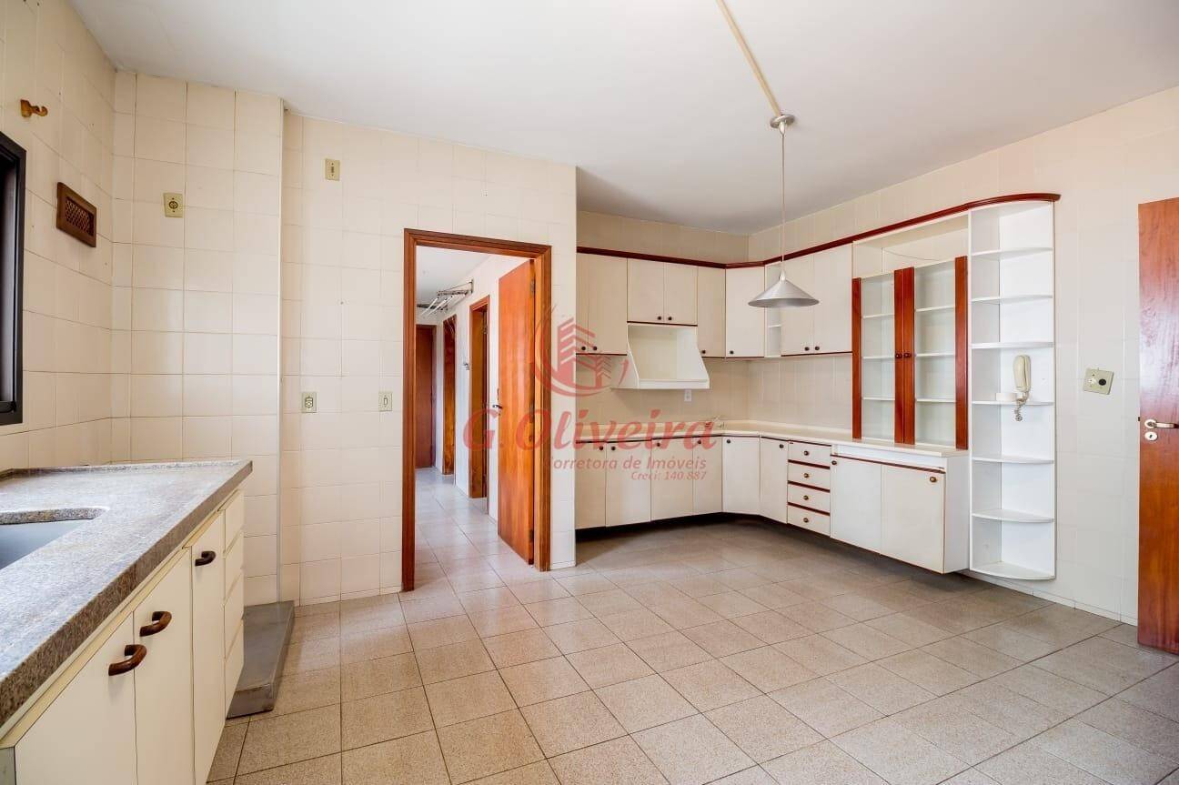 Apartamento, 3 quartos, 216 m² - Foto 25