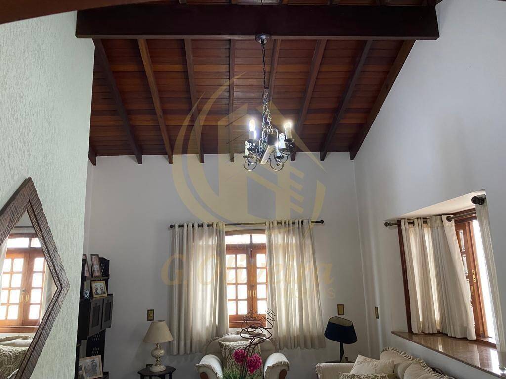 Casa, 3 quartos, 295 m² - Foto 3