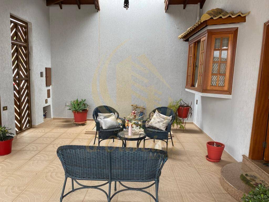 Casa, 3 quartos, 295 m² - Foto 8