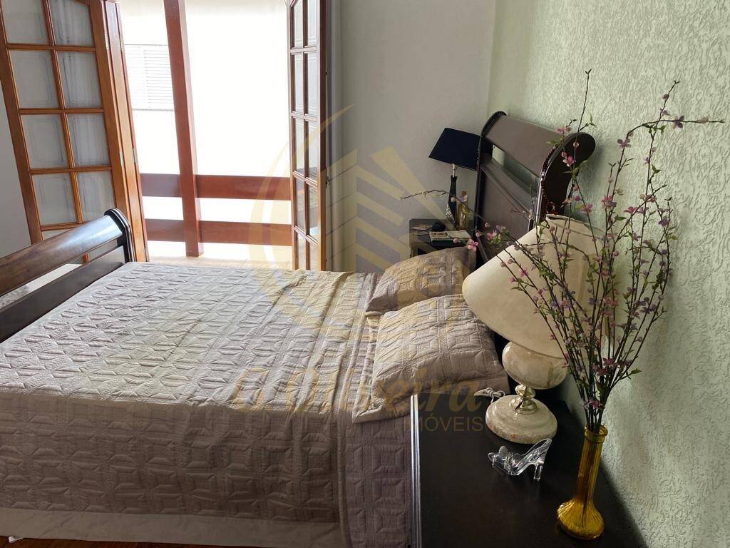 Casa, 3 quartos, 295 m² - Foto 24