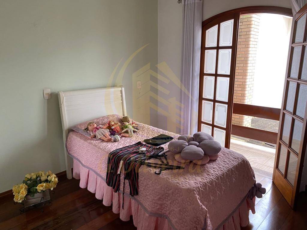 Casa, 3 quartos, 295 m² - Foto 26