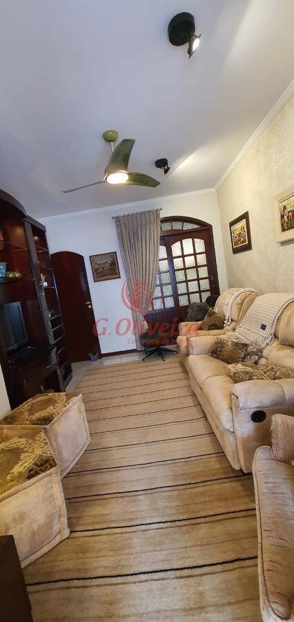 Casa, 3 quartos, 243 m² - Foto 9