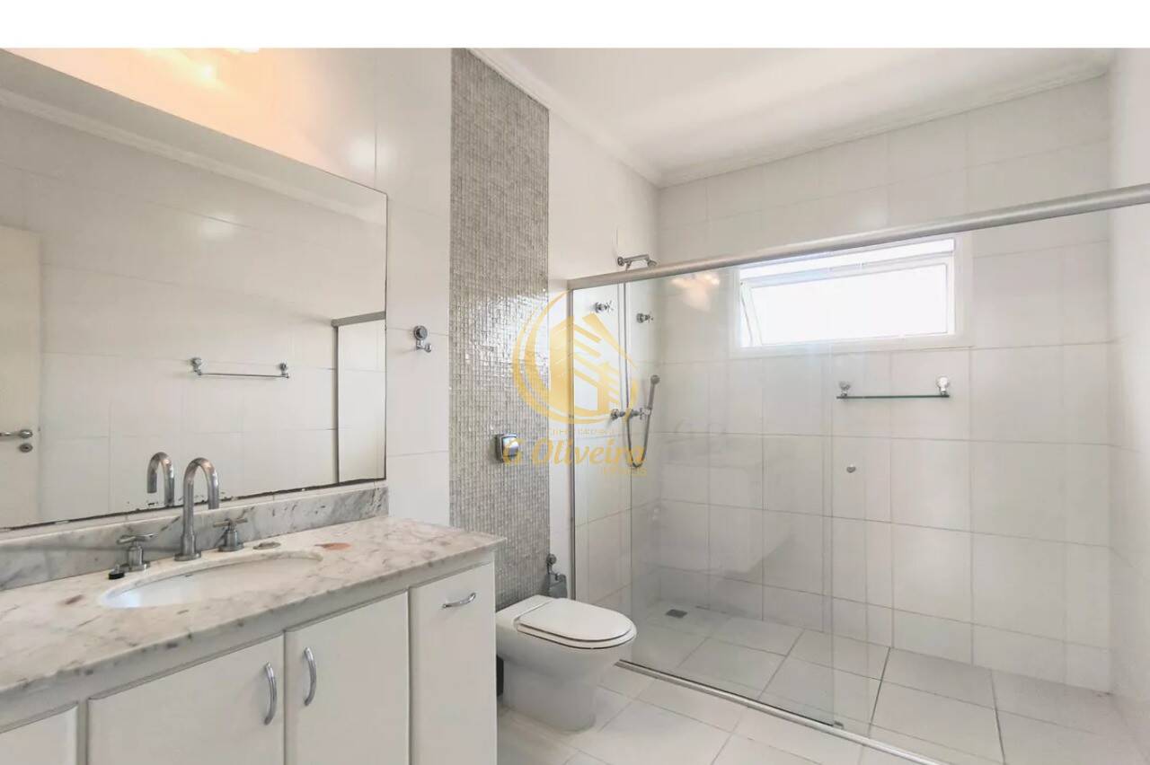 Sobrado, 3 quartos, 302 m² - Foto 21