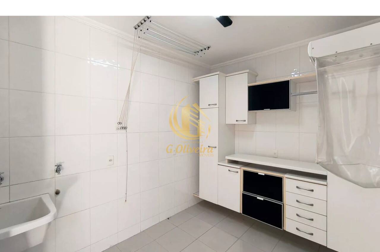 Sobrado, 3 quartos, 302 m² - Foto 25
