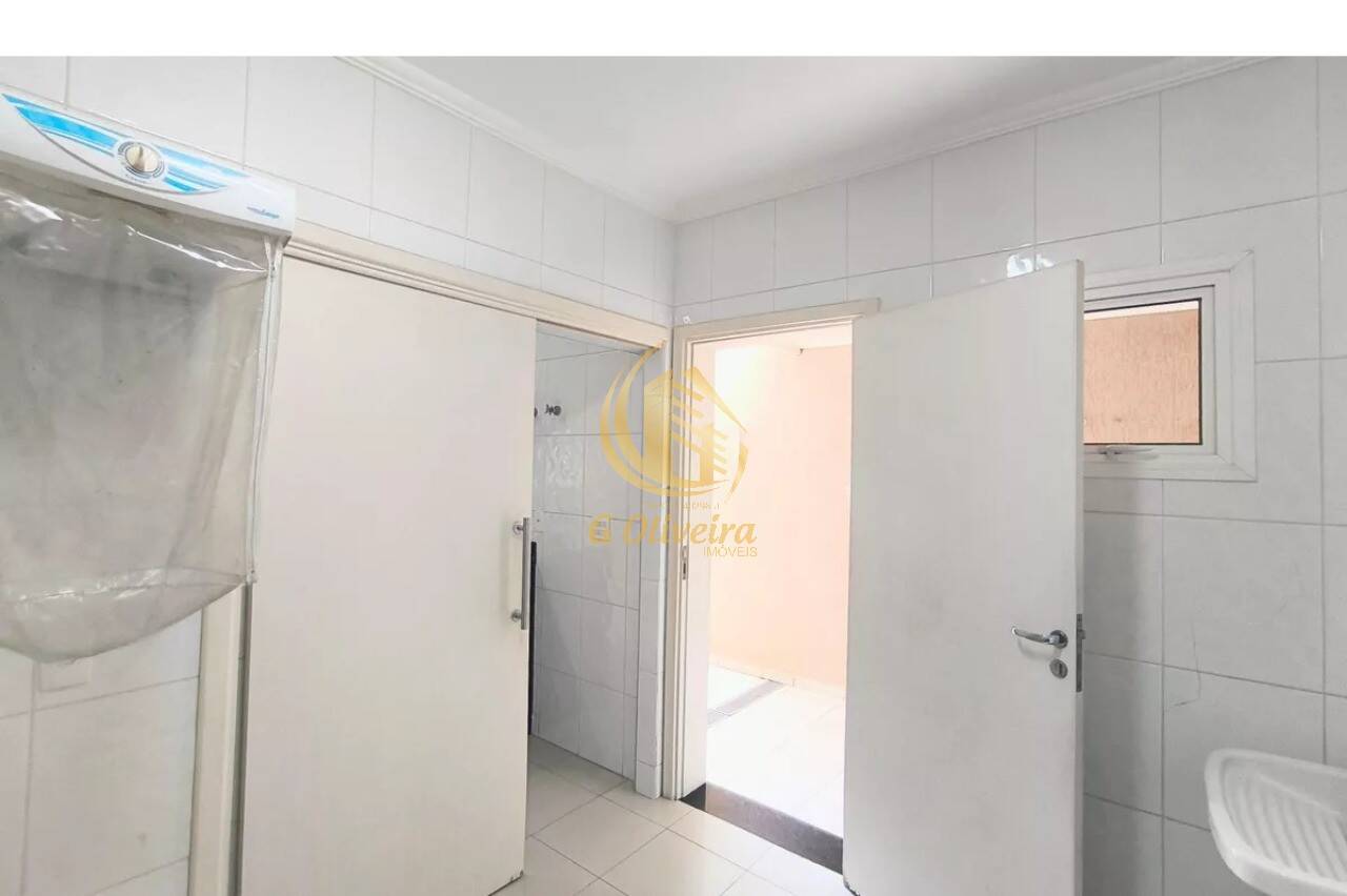 Sobrado, 3 quartos, 302 m² - Foto 28