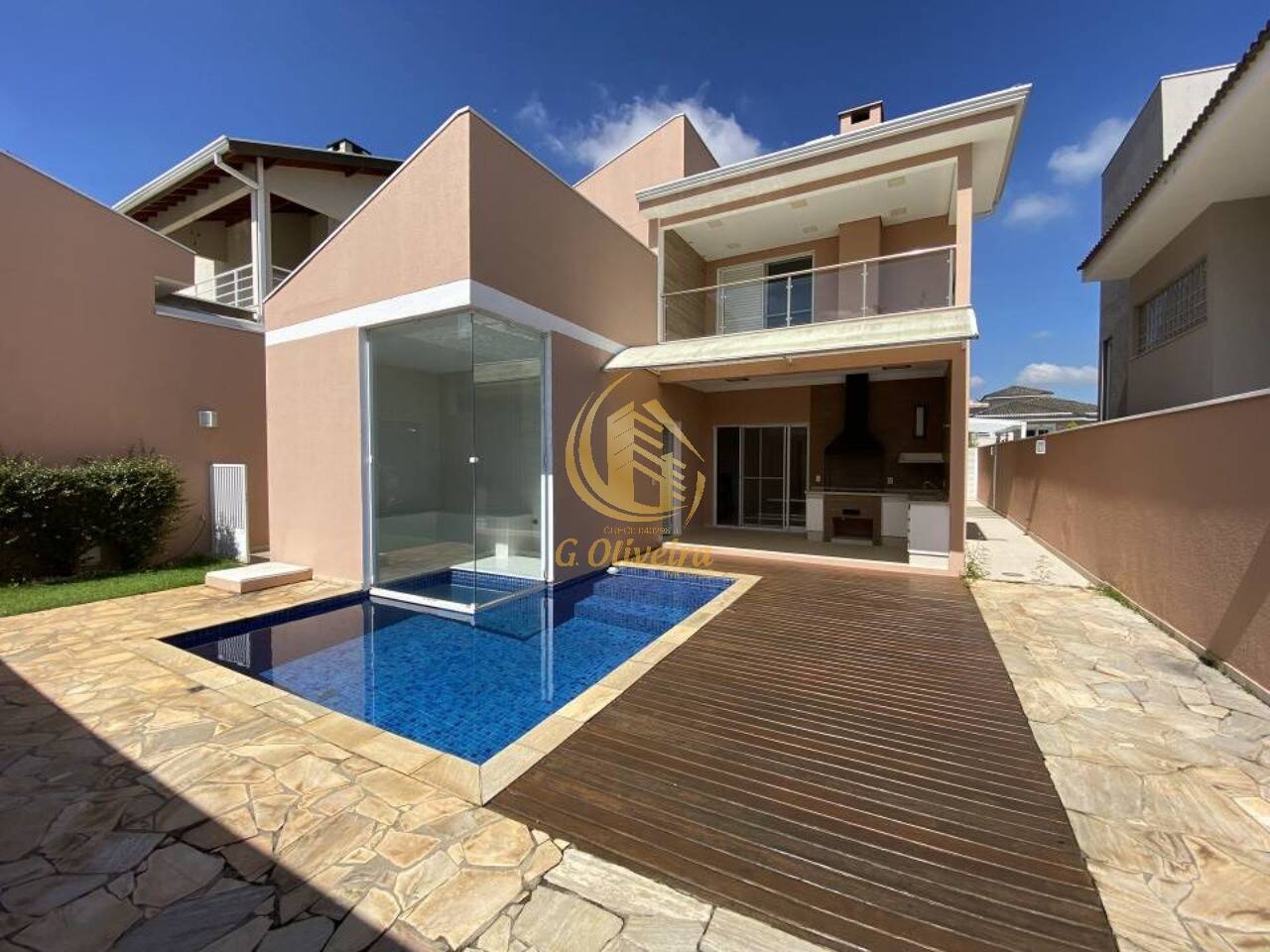 Sobrado, 4 quartos, 280 m² - Foto 1