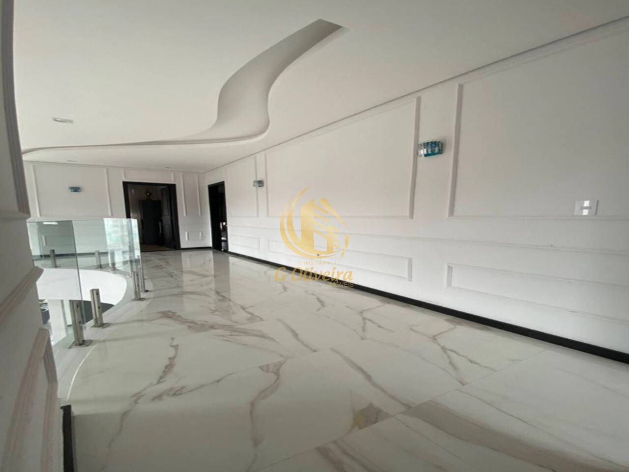 Sobrado, 3 quartos, 315 m² - Foto 1