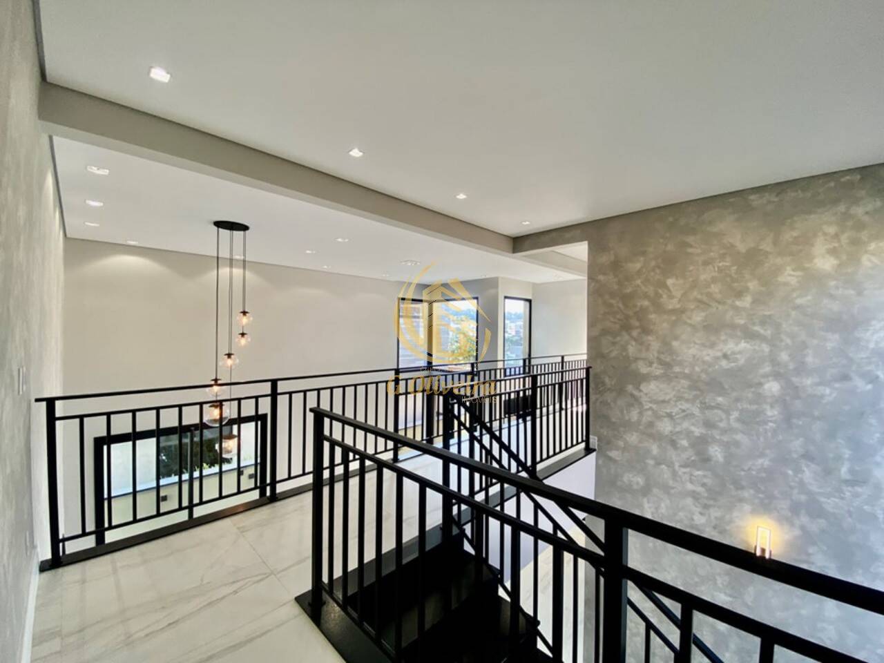 Sobrado, 3 quartos, 380 m² - Foto 3