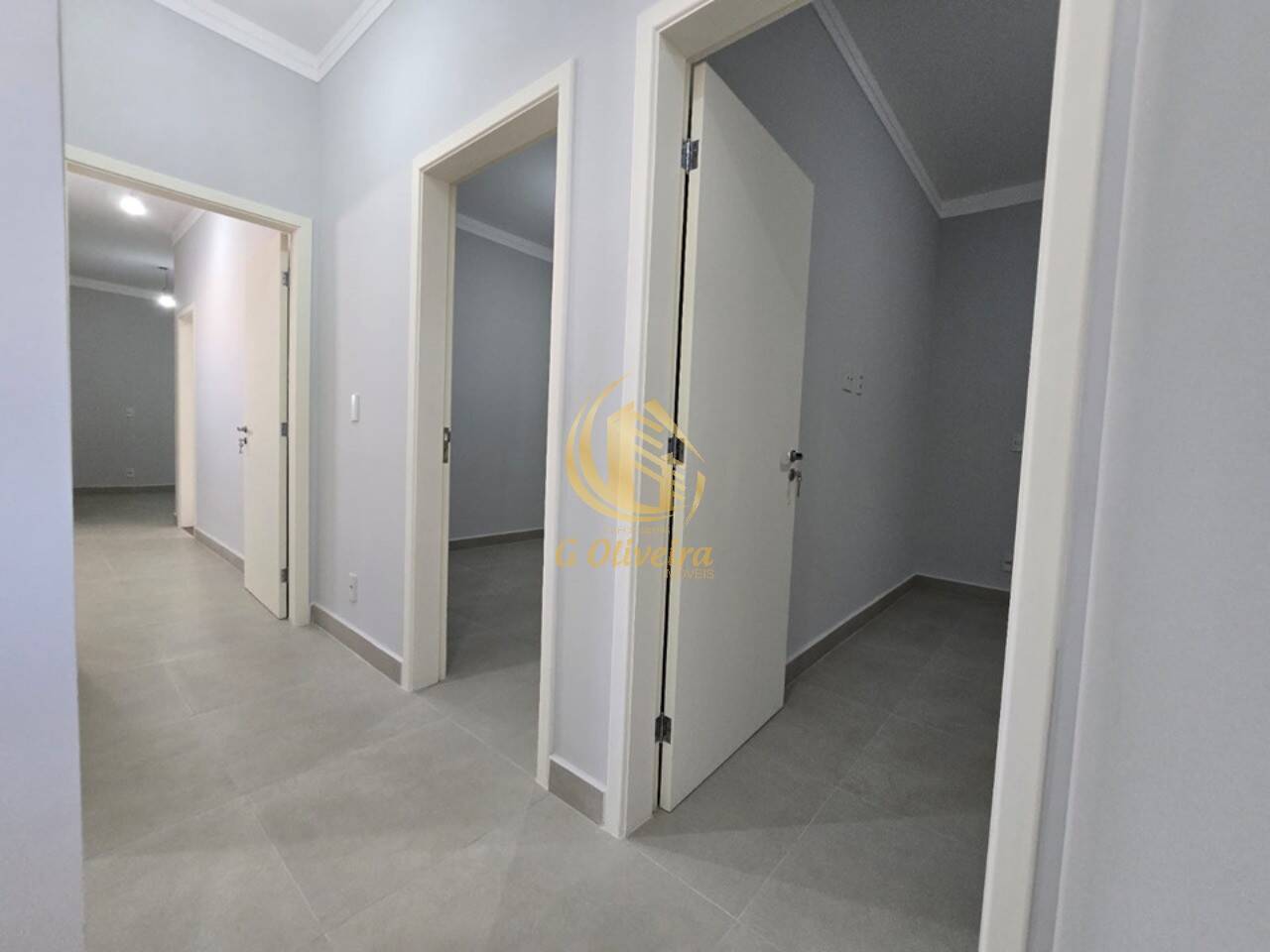 Casa, 3 quartos, 240 m² - Foto 32