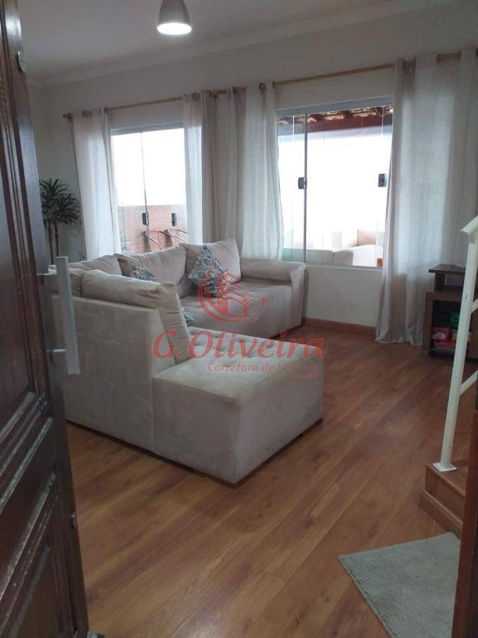 Sobrado, 3 quartos, 180 m² - Foto 1