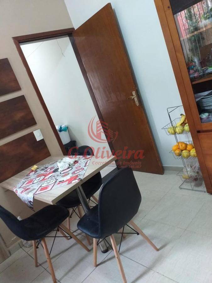 Sobrado, 3 quartos, 180 m² - Foto 2