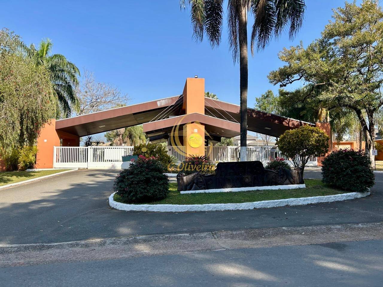 Casa em CENTRO (JACARÉ), Cabreúva - Casa Cabreúva Condomínio Haras Pindorama , 3 quartos- 2 suítes-  A/C192m²