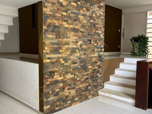 Sobrado para Venda em Jundiaí - 5