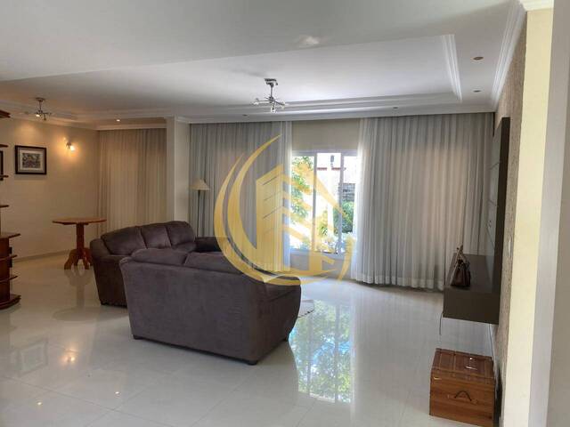 Sobrado para Venda em Jundiaí - 3