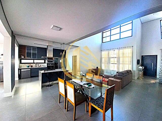 Casa para Locação em Jundiaí - 3