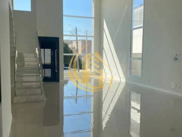 Casa para Locação em Jundiaí - 3