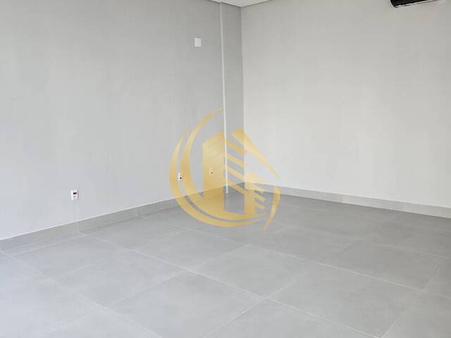 Sala para Venda em Jundiaí - 5
