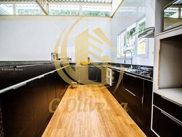 Sobrado para Venda em Jundiaí - 3