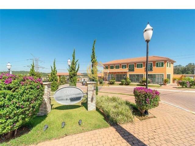 Sobrado para Venda em Jundiaí - 2