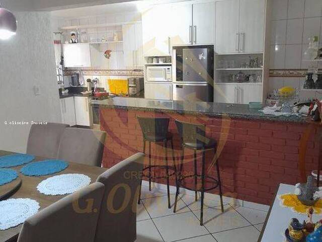 Casa para Venda em Várzea Paulista - 4