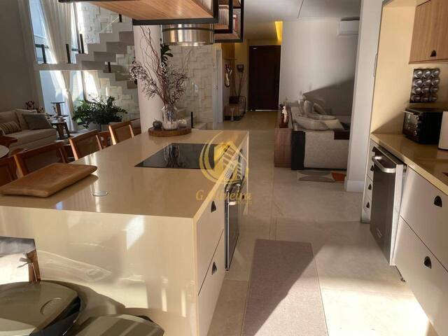 Sobrado para Venda em Jundiaí - 4