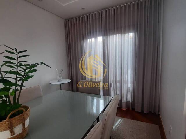 Sobrado para Venda em Jundiaí - 3