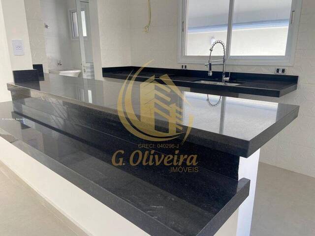 Sobrado para Venda em Jundiaí - 2