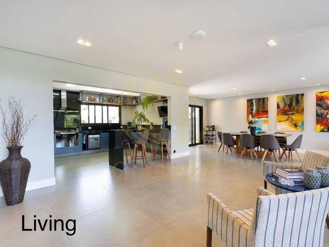 Sobrado para Venda em Jundiaí - 2