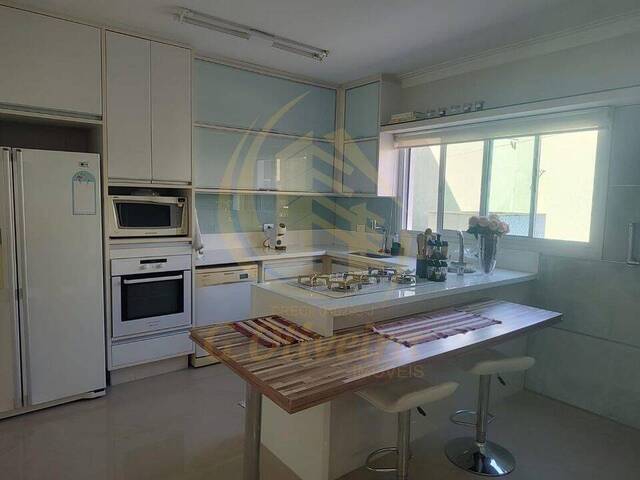 Sobrado para Venda em Jundiaí - 3