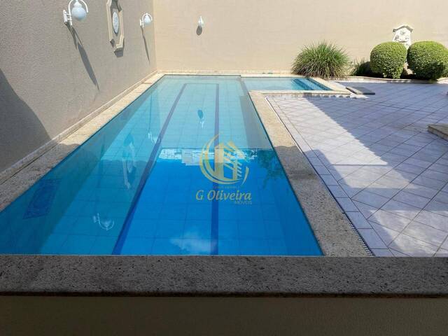 Sobrado para Venda em Jundiaí - 2