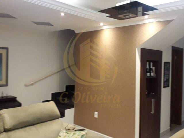 Sobrado para Venda em Jundiaí - 3