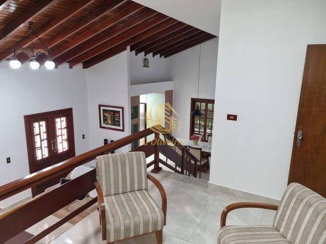 Sobrado para Venda em Jundiaí - 2