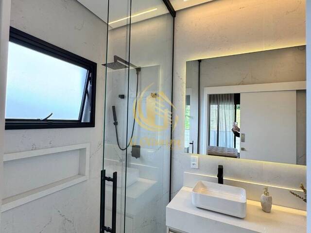 Sobrado para Venda em Jundiaí - 5