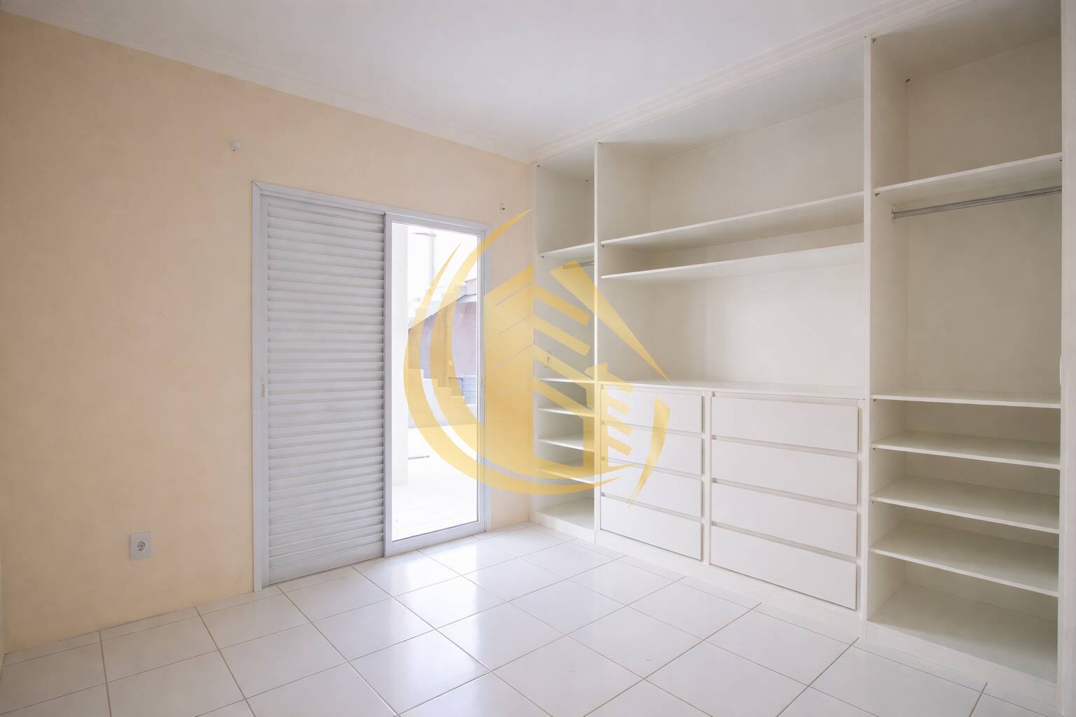 Casa, 4 quartos, 288 m² - Foto 5