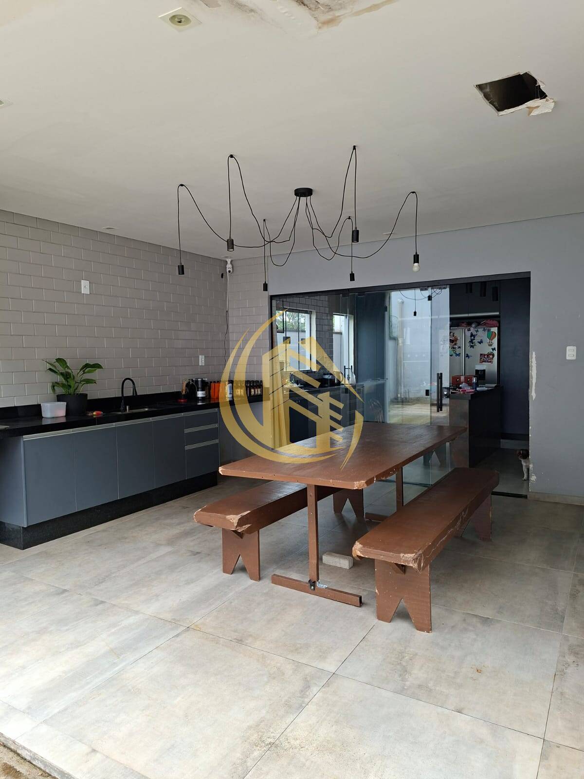 Sobrado, 4 quartos, 259 m² - Foto 4