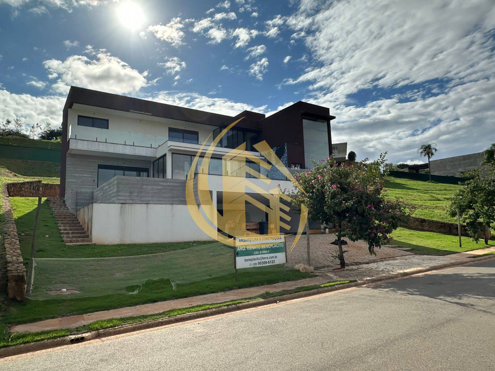 Sobrado, 5 quartos, 734 m² - Foto 2