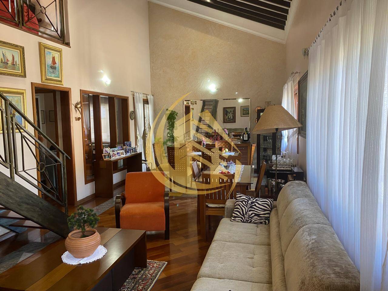Casa, 3 quartos, 560 m² - Foto 1
