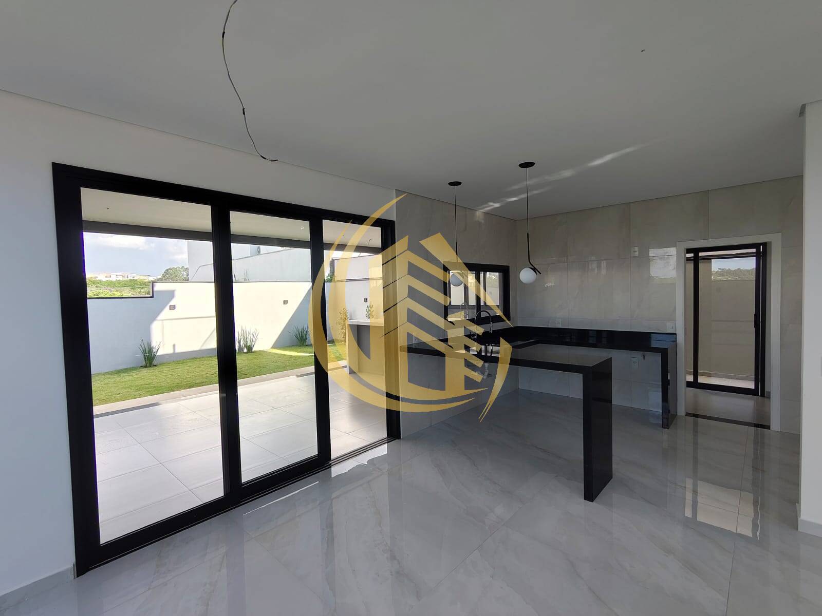 Sobrado, 3 quartos, 239 m² - Foto 8