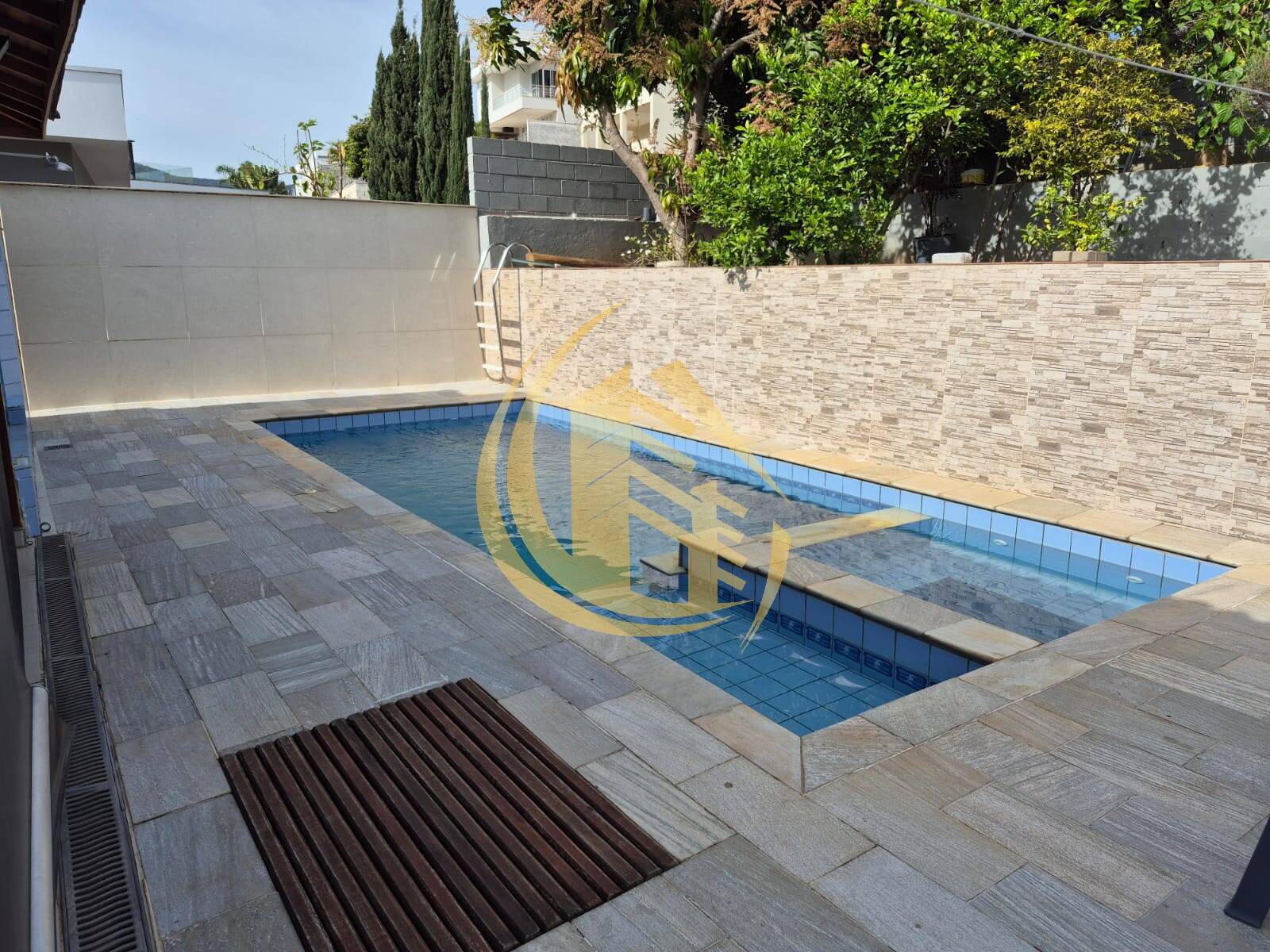 Casa, 3 quartos, 250 m² - Foto 32