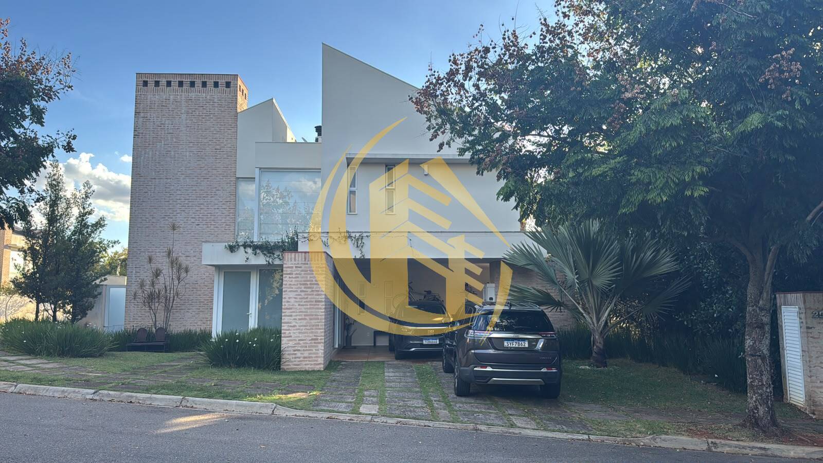 Sobrado, 3 quartos, 270 m² - Foto 2