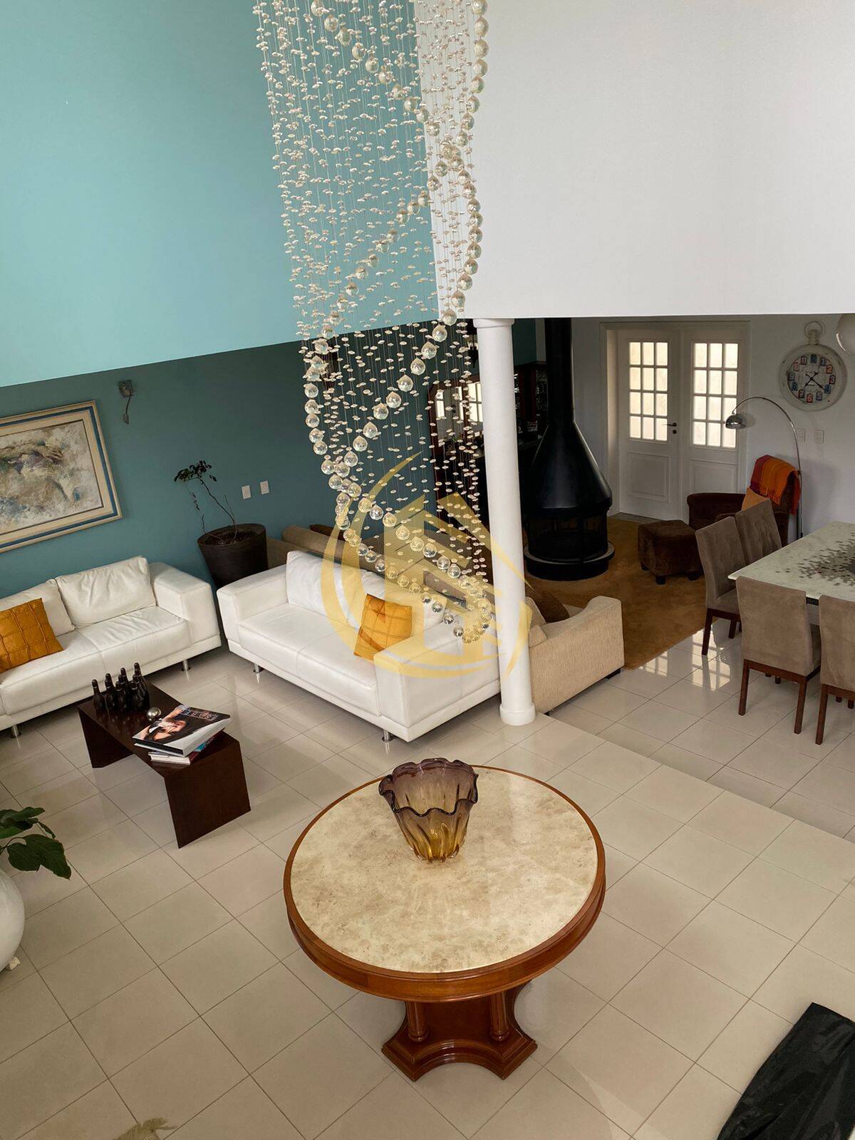 Sobrado, 3 quartos, 360 m² - Foto 1