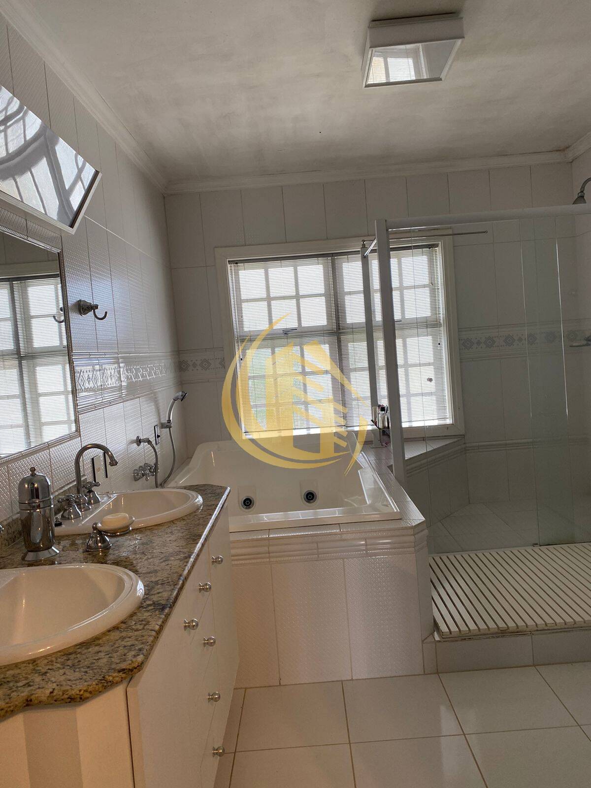 Sobrado, 3 quartos, 360 m² - Foto 2